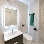 One66 - Luxury 3*