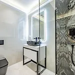 One66 - Luxury 3*