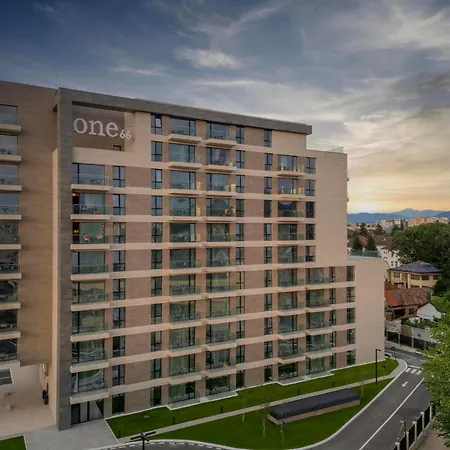 Hotel One66 - Luxury