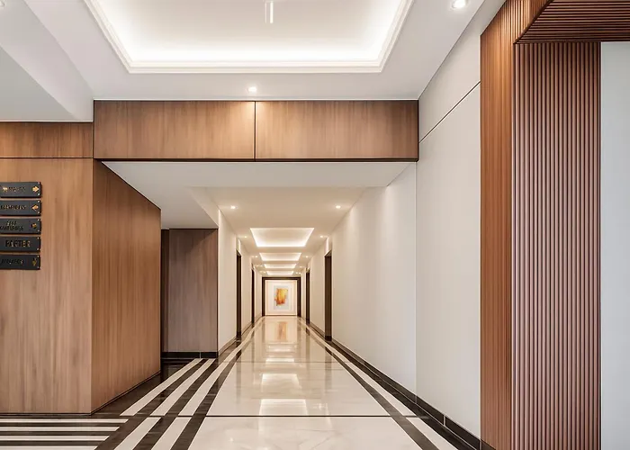 Hotel One66 - Luxury 3*